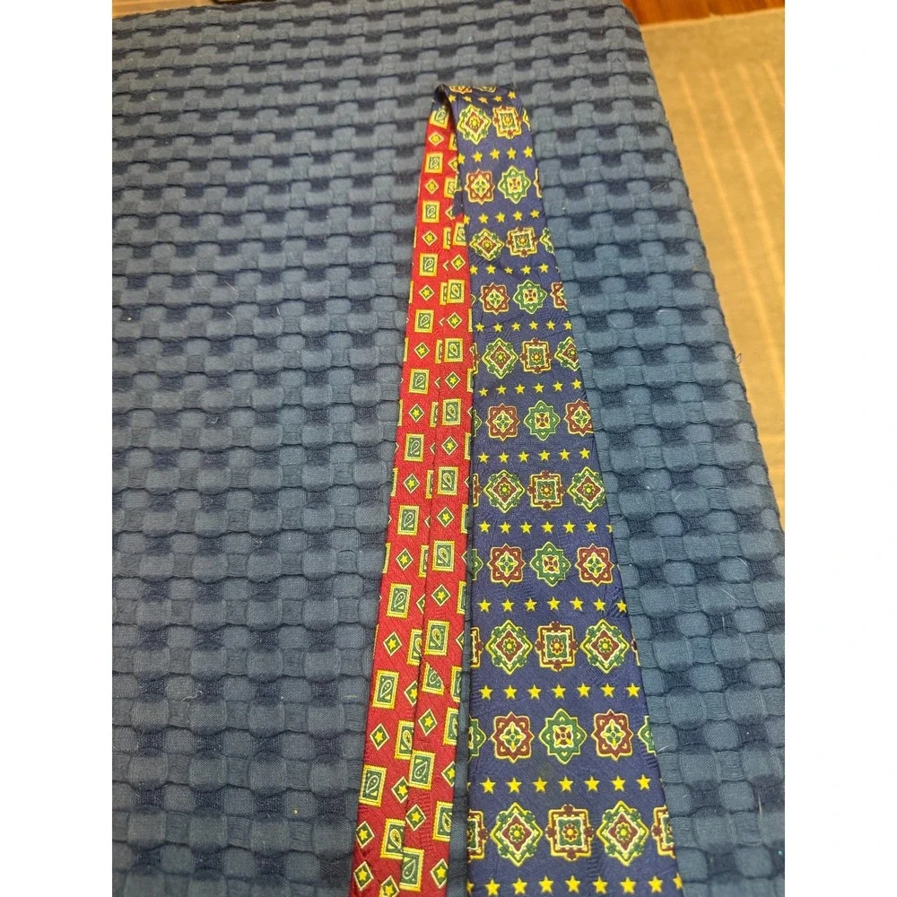 Vintage Tommy Hilfiger 100% Italian Silk Blue Red Made in USA Geometric Pattern